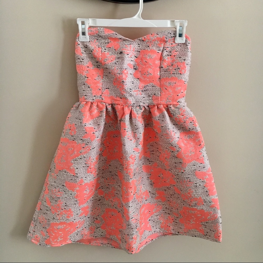 NWT Red Dress Boutique sundress.